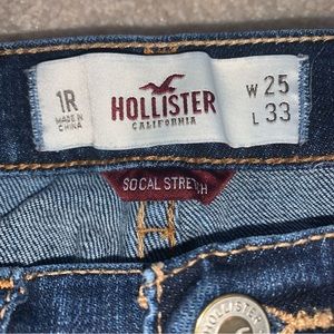 Hollister 1R SoCalStretch. Minor rips, see pictures.
